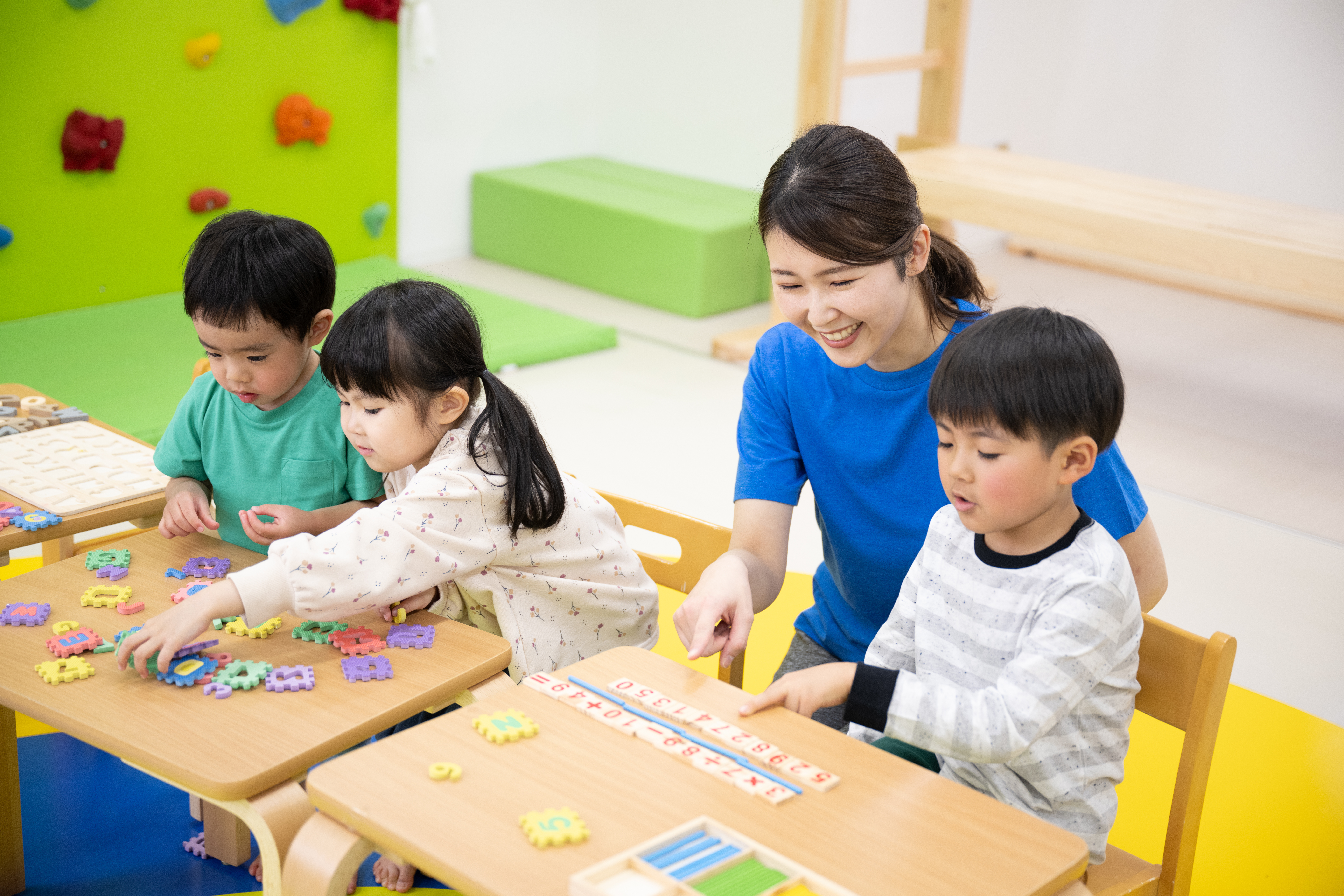 こどもたちと指導員
